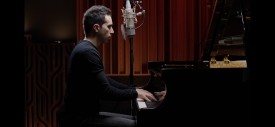 Maxwell Rafeian - Pianist / Singer Newport, Wales
